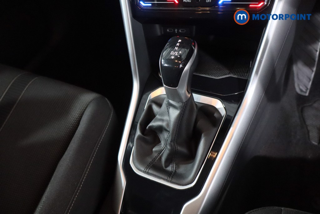 Volkswagen T-Roc Life Automatic Petrol SUV - Stock Number (1607460) - 19th supplementary image