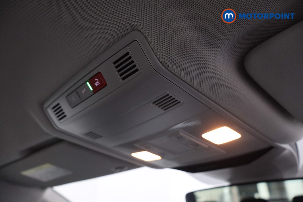 Volkswagen T-Roc Life Automatic Petrol SUV - Stock Number (1607460) - 20th supplementary image