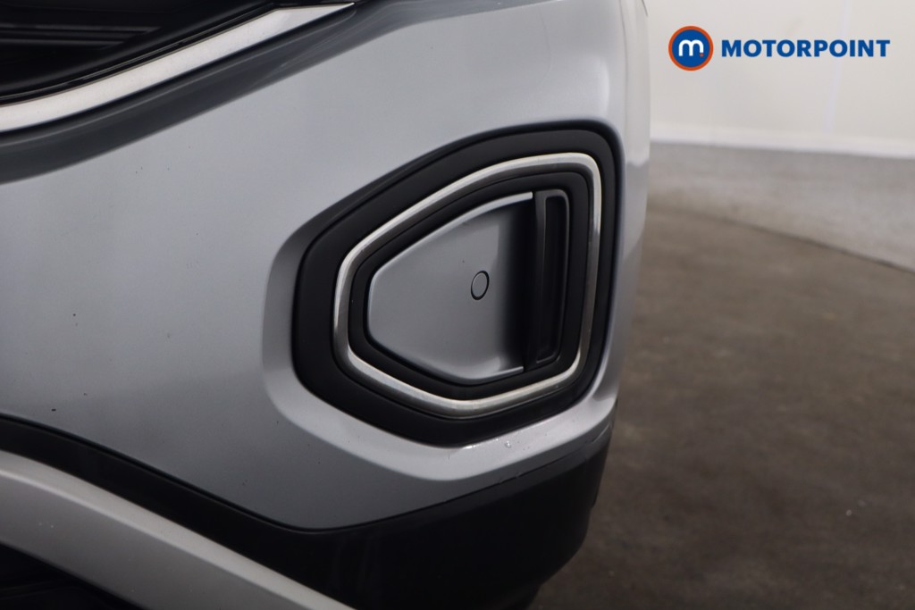 Volkswagen T-Roc Life Automatic Petrol SUV - Stock Number (1607460) - 30th supplementary image