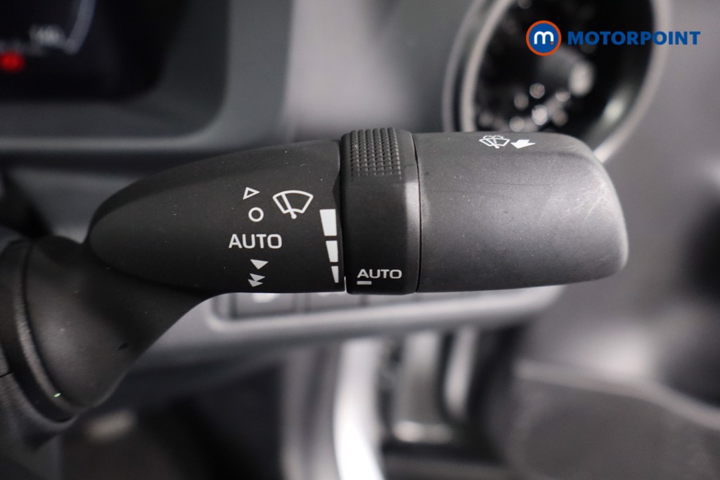 Toyota C-Hr Design Automatic Petrol-Electric Hybrid SUV - Stock Number (1607516) - 15th supplementary image