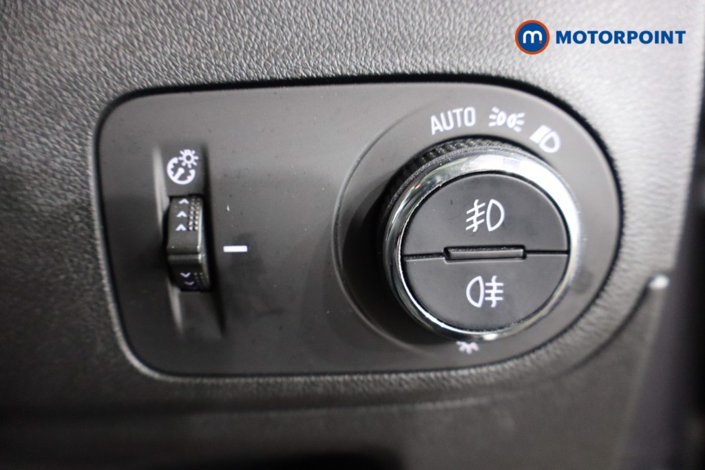 Vauxhall Crossland Ultimate Automatic Petrol SUV - Stock Number (1607542) - 18th supplementary image