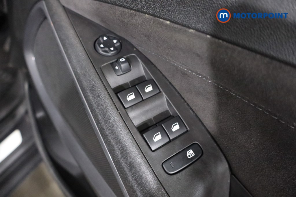 Vauxhall Crossland Ultimate Automatic Petrol SUV - Stock Number (1607542) - 19th supplementary image