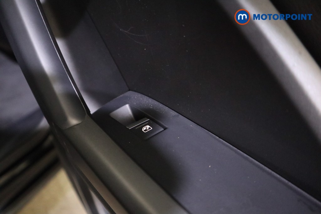 Audi Q3 S Line Automatic Petrol SUV - Stock Number (1607569) - 20th supplementary image