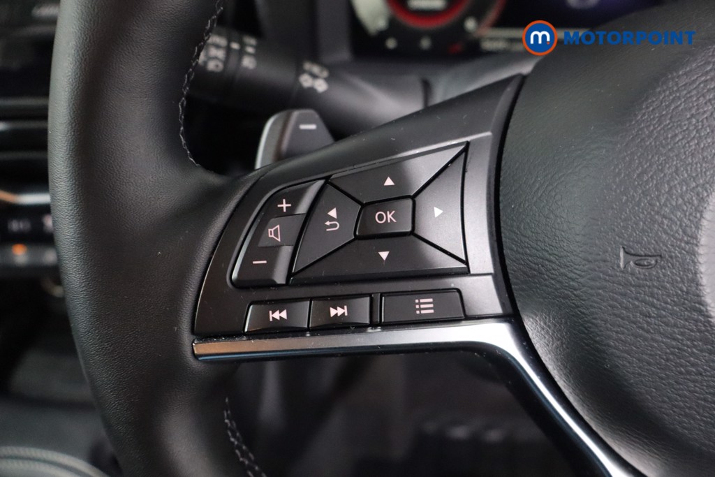 Nissan Juke Tekna Automatic Petrol SUV - Stock Number (1607607) - 7th supplementary image