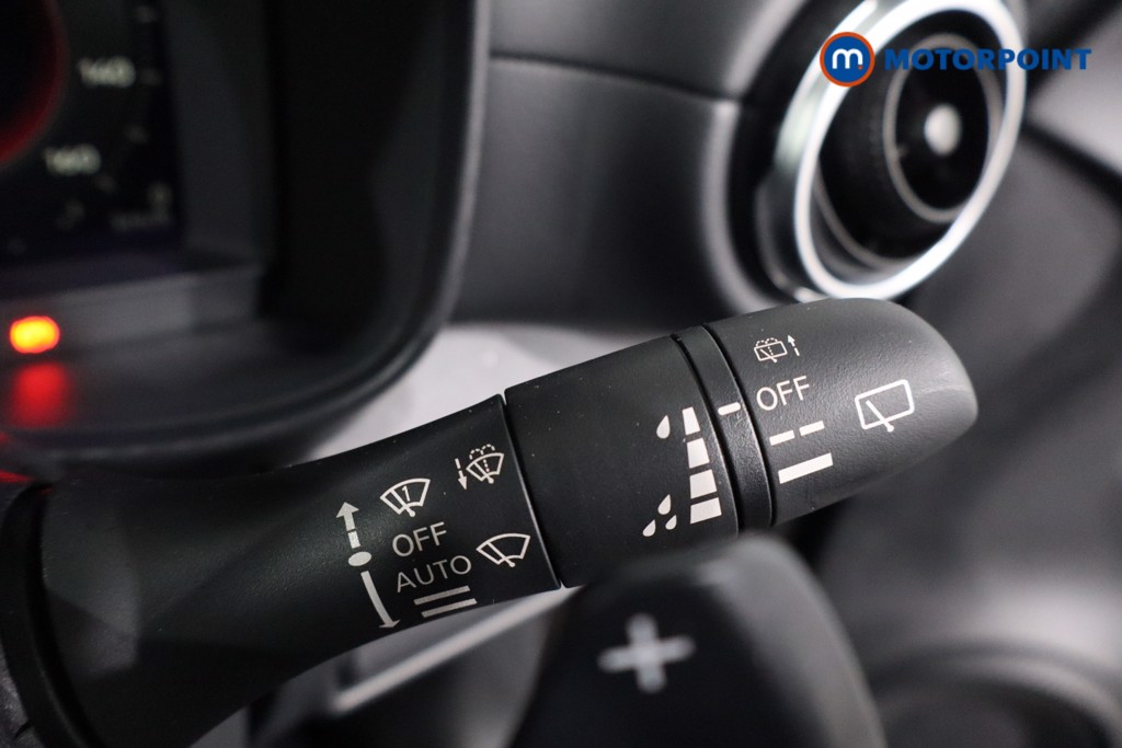 Nissan Juke Tekna Automatic Petrol SUV - Stock Number (1607607) - 15th supplementary image