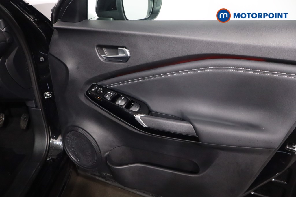 Nissan Juke Tekna Automatic Petrol SUV - Stock Number (1607607) - 22nd supplementary image