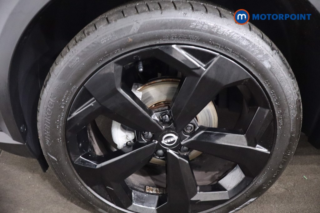 Nissan Juke Tekna Manual Petrol SUV - Stock Number (1607610) - 11th supplementary image