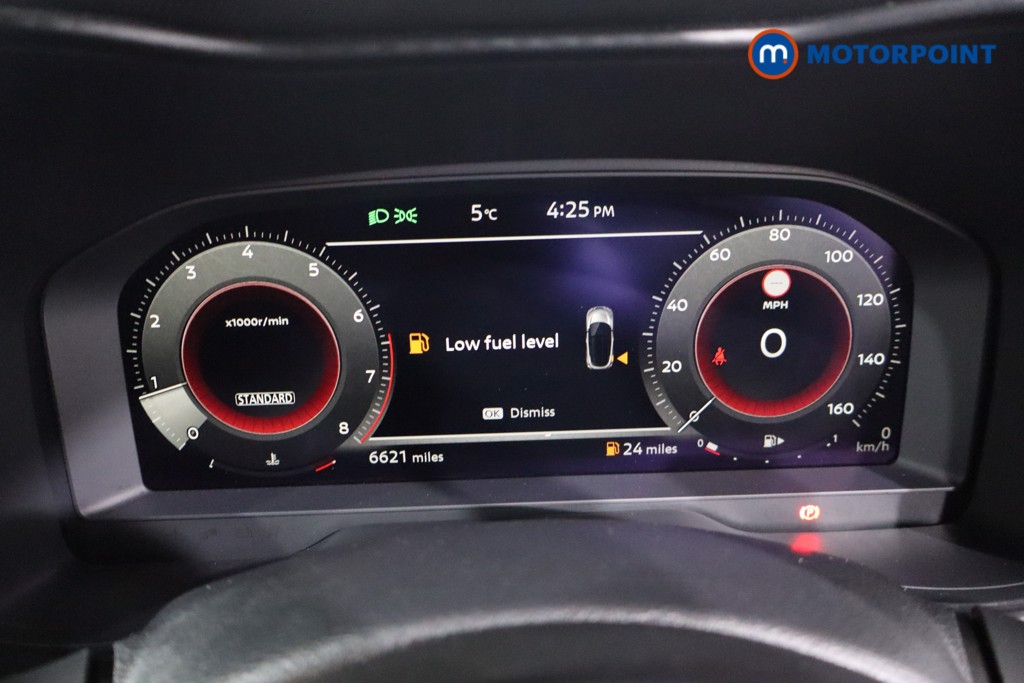 Nissan Juke Tekna Manual Petrol SUV - Stock Number (1607610) - 16th supplementary image