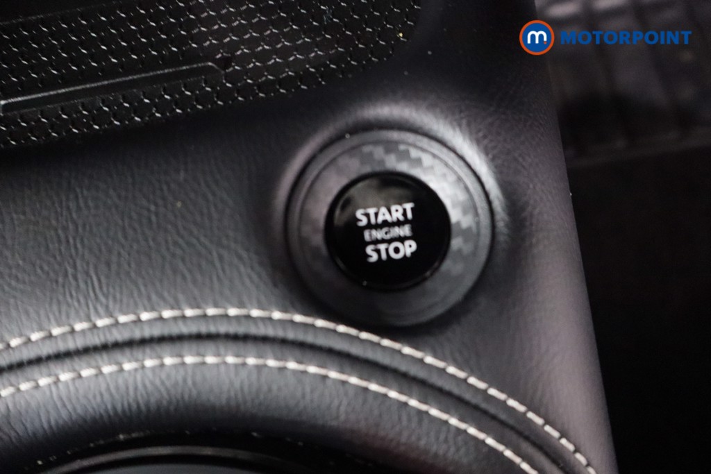 Nissan Juke Tekna Manual Petrol SUV - Stock Number (1607611) - 20th supplementary image