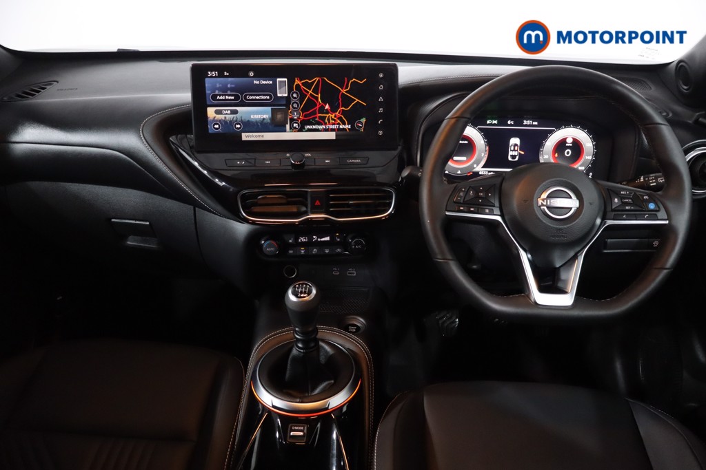 Nissan Juke Tekna Manual Petrol SUV - Stock Number (1607611) - 1st supplementary image