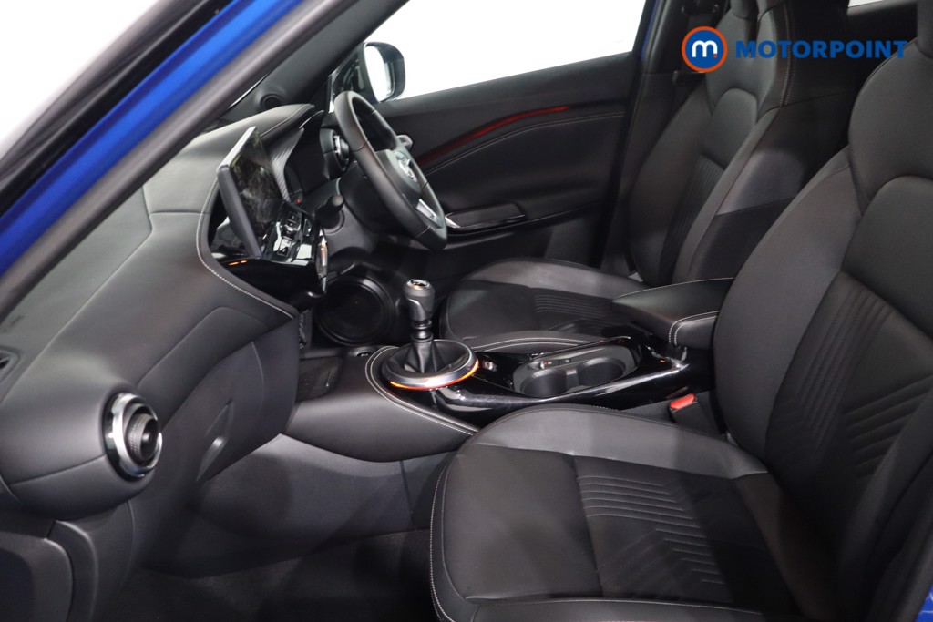 Nissan Juke Tekna Manual Petrol SUV - Stock Number (1607612) - 4th supplementary image
