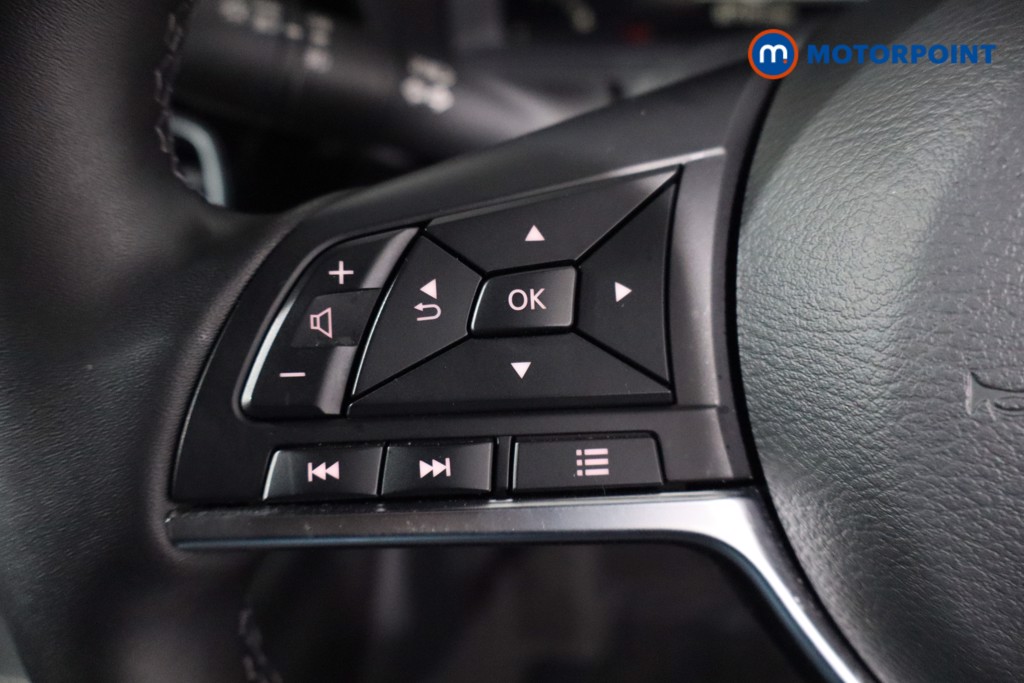 Nissan Juke Tekna Manual Petrol SUV - Stock Number (1607612) - 7th supplementary image