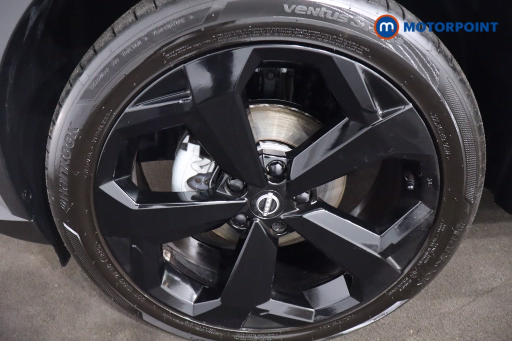 Nissan Juke Tekna Manual Petrol SUV - Stock Number (1607612) - 11th supplementary image