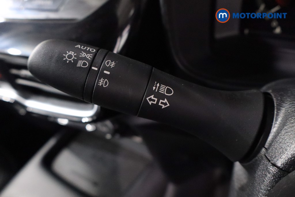 Nissan Juke Tekna Manual Petrol SUV - Stock Number (1607612) - 14th supplementary image