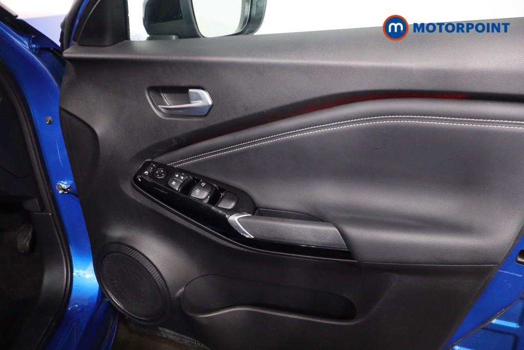 Nissan Juke Tekna Manual Petrol SUV - Stock Number (1607612) - 22nd supplementary image