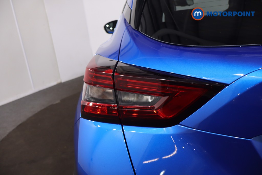 Nissan Juke Tekna Manual Petrol SUV - Stock Number (1607612) - 32nd supplementary image