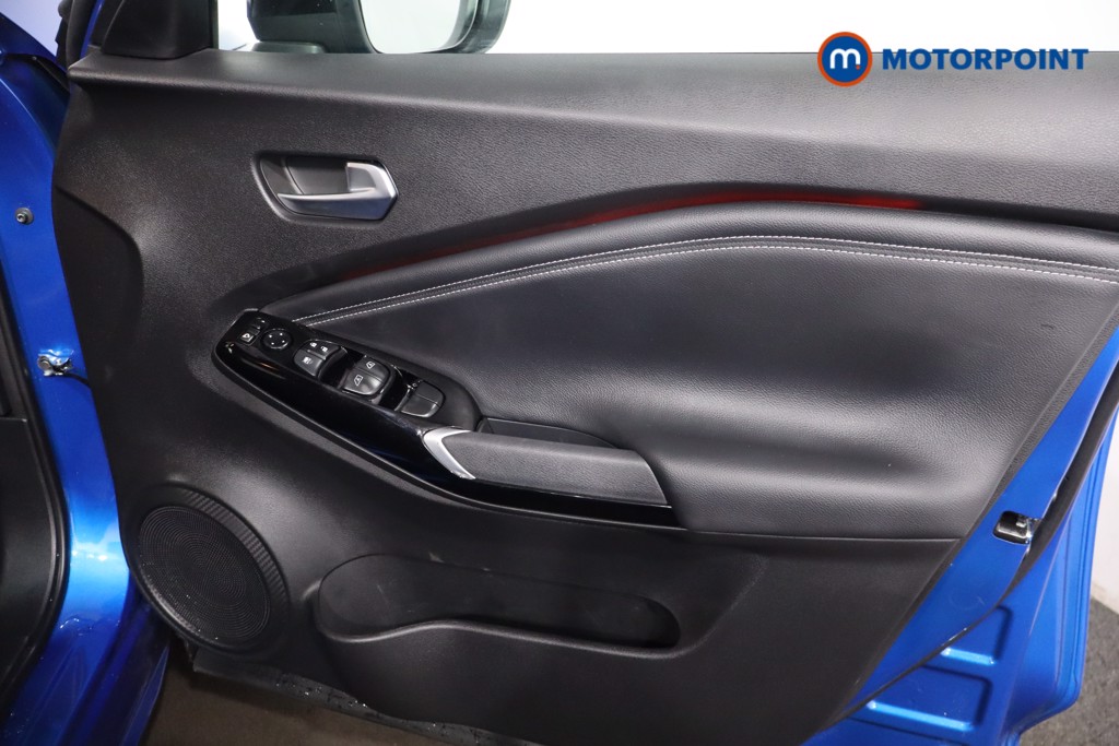 Nissan Juke Tekna Manual Petrol SUV - Stock Number (1607613) - 22nd supplementary image