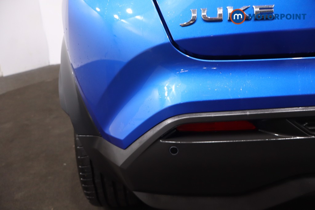 Nissan Juke Tekna Manual Petrol SUV - Stock Number (1607615) - 32nd supplementary image