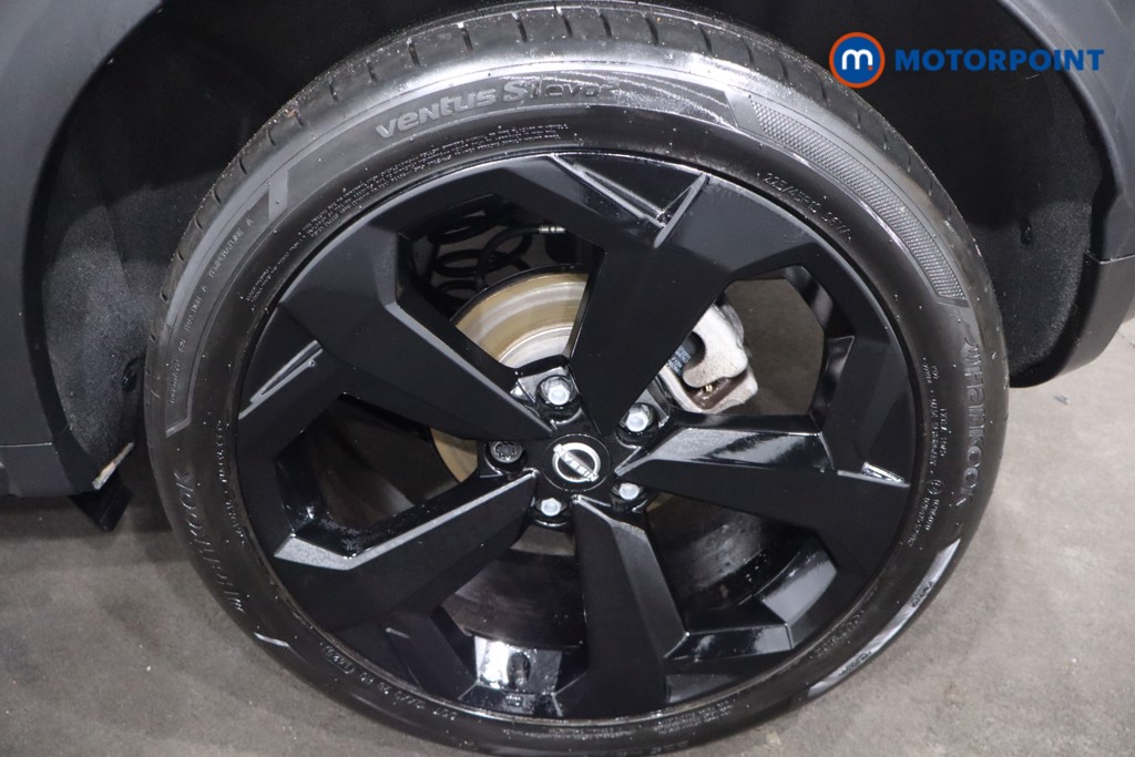 Nissan Juke Tekna Manual Petrol SUV - Stock Number (1607616) - 12th supplementary image