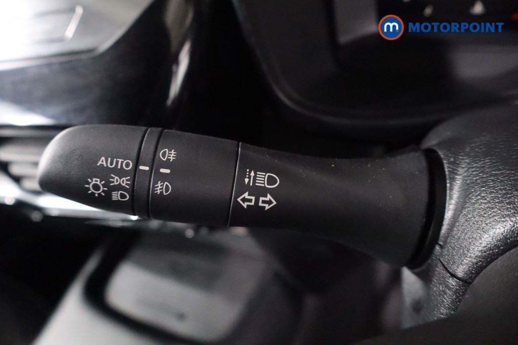 Nissan Juke Tekna Manual Petrol SUV - Stock Number (1607616) - 14th supplementary image