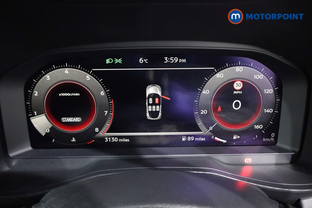 Nissan Juke Tekna Manual Petrol SUV - Stock Number (1607616) - 16th supplementary image