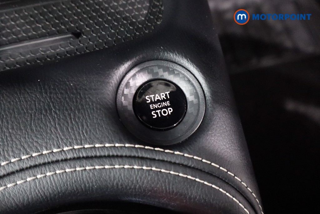 Nissan Juke Tekna Manual Petrol SUV - Stock Number (1607616) - 20th supplementary image