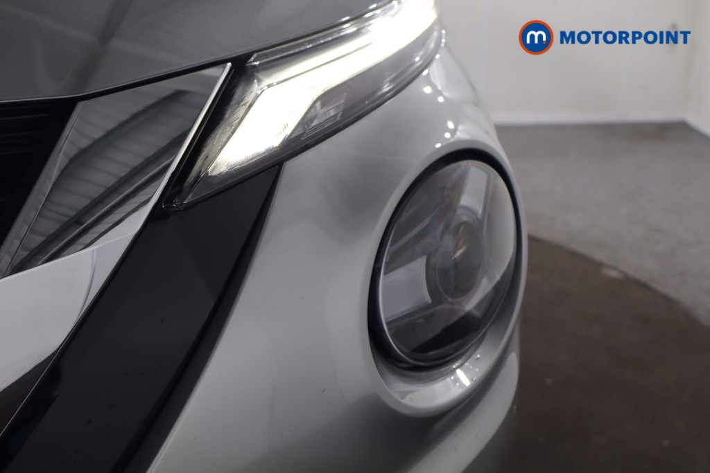 Nissan Juke Tekna Manual Petrol SUV - Stock Number (1607616) - 27th supplementary image