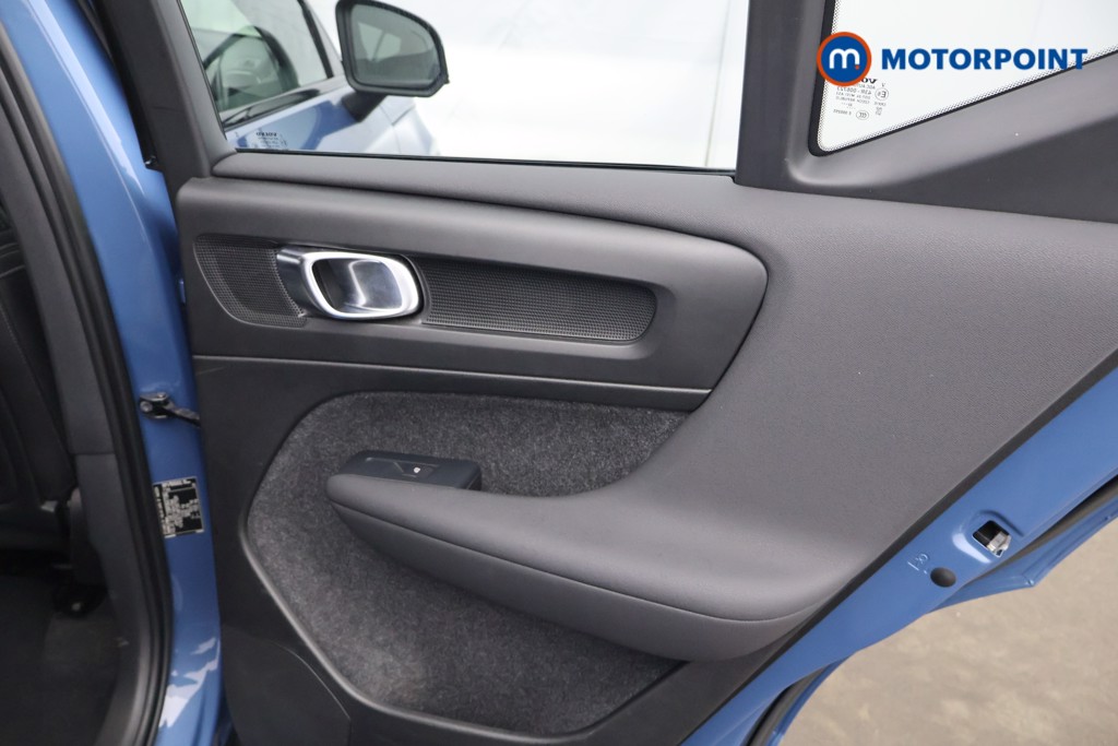 Volvo Xc40 Plus Automatic Petrol SUV - Stock Number (1607630) - 18th supplementary image