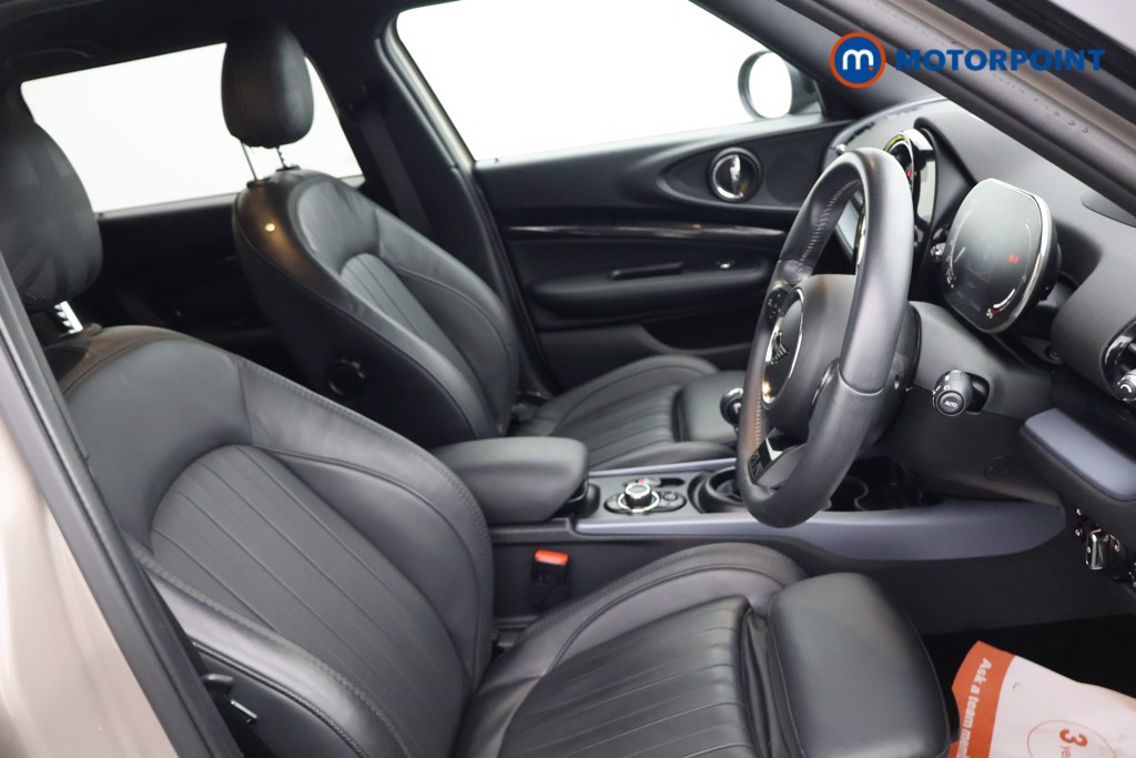 Mini Clubman Cooper Exclusive Manual Petrol Estate - Stock Number (1607637) - 15th supplementary image