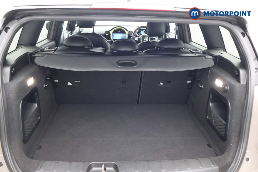 Mini Clubman Cooper Exclusive Manual Petrol Estate - Stock Number (1607637) - 21st supplementary image