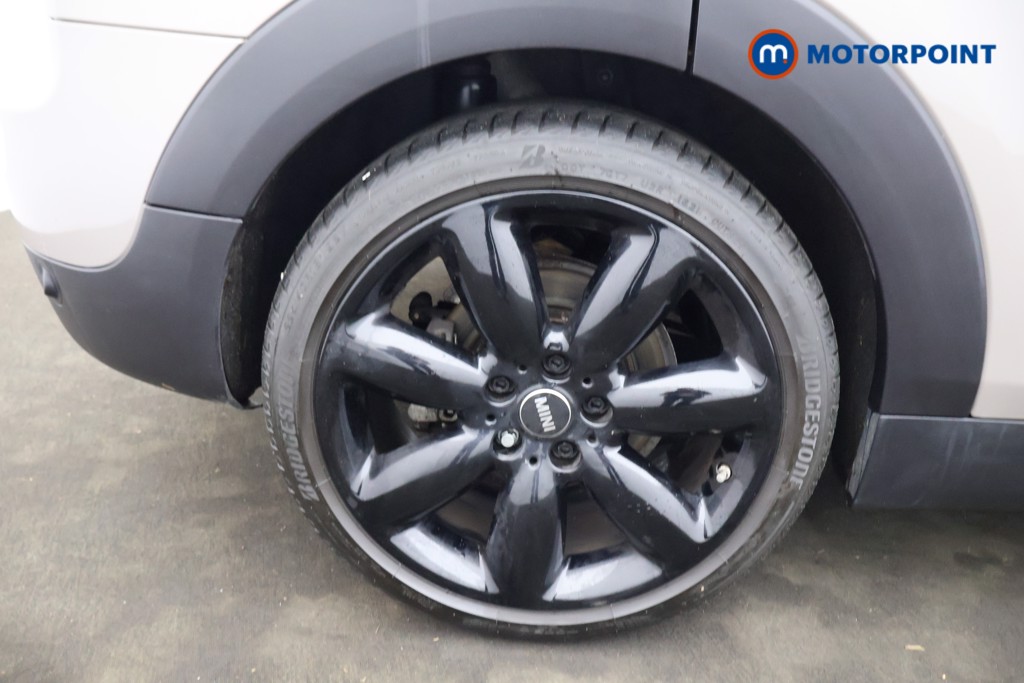 Mini Clubman Cooper Exclusive Manual Petrol Estate - Stock Number (1607637) - 24th supplementary image