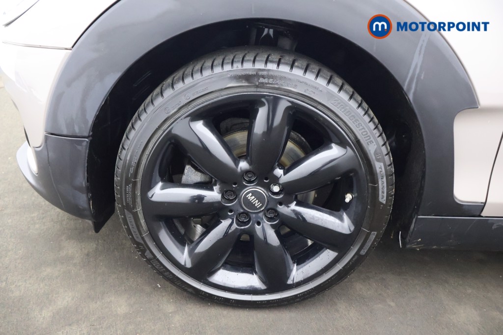 Mini Clubman Cooper Exclusive Manual Petrol Estate - Stock Number (1607637) - 28th supplementary image