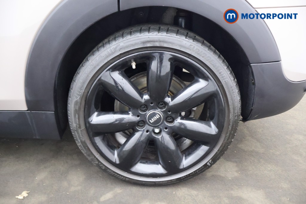 Mini Clubman Cooper Exclusive Manual Petrol Estate - Stock Number (1607637) - 29th supplementary image