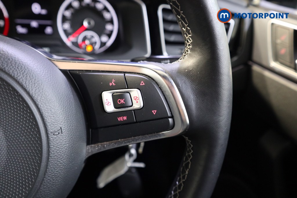 Volkswagen Polo R-Line Manual Petrol Hatchback - Stock Number (1607646) - 4th supplementary image