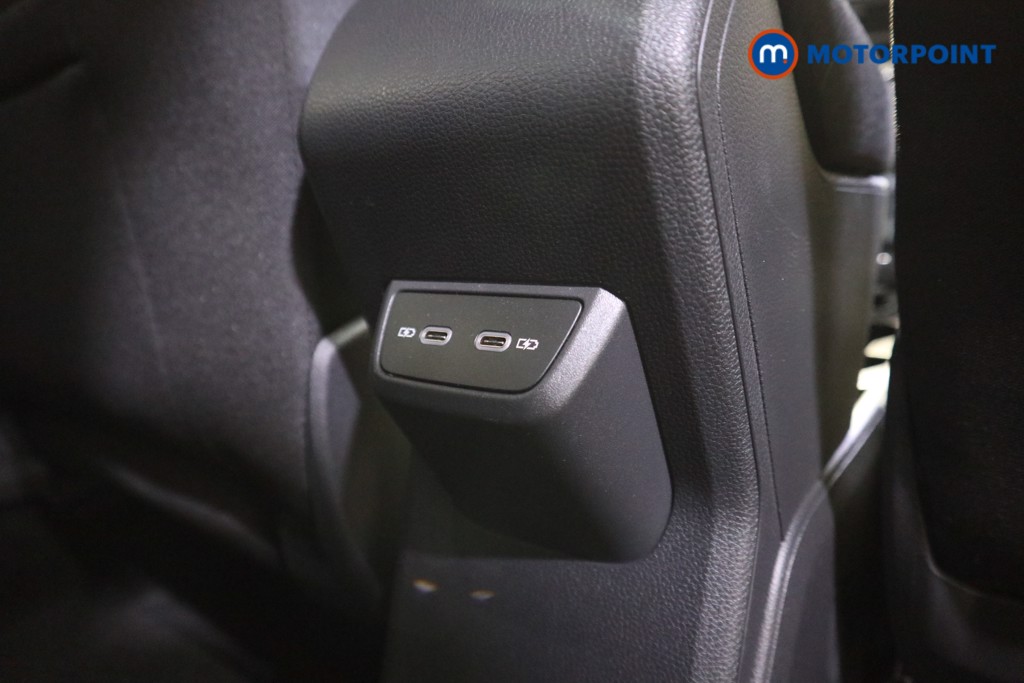 Volkswagen Polo R-Line Manual Petrol Hatchback - Stock Number (1607646) - 19th supplementary image