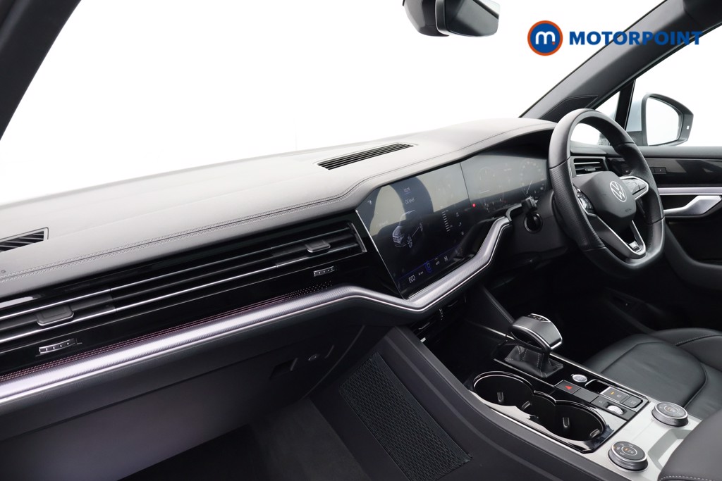 Volkswagen Touareg R-Line Tech Plus Automatic Diesel SUV - Stock Number (1607670) - 24th supplementary image