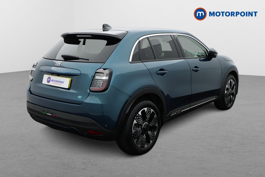 Fiat 600 La Prima Automatic Electric SUV - Stock Number (1607681) - Drivers side rear corner