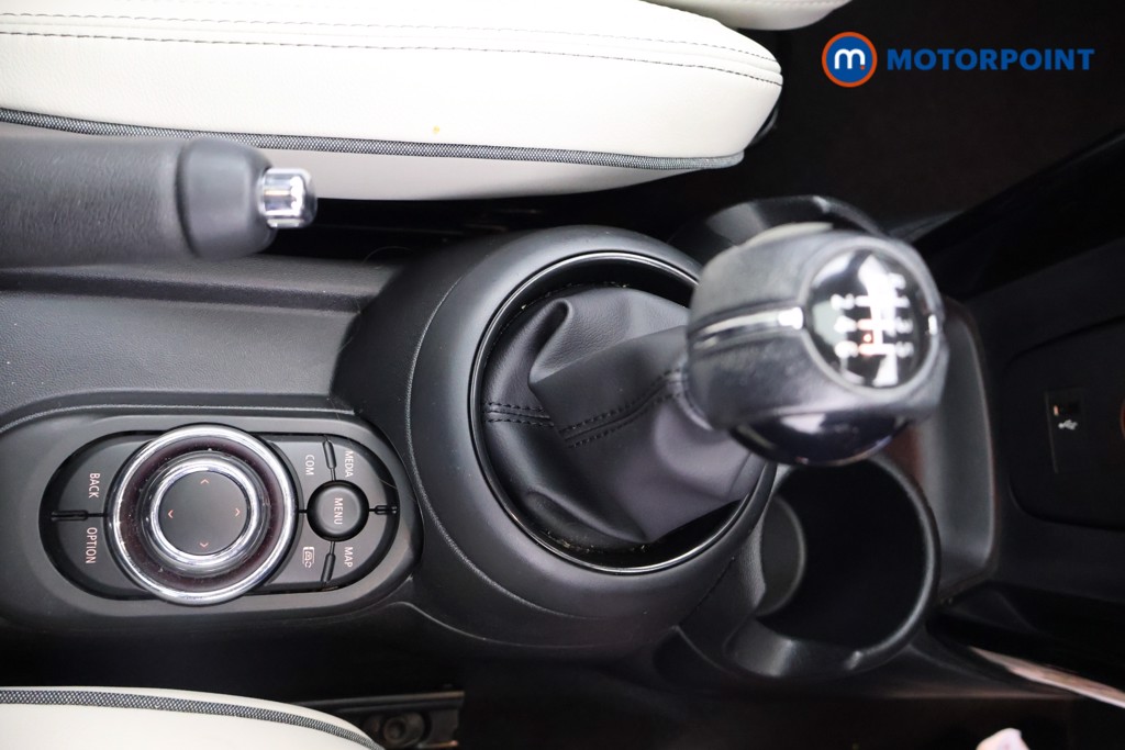 Mini Hatchback Cooper Exclusive Manual Petrol Hatchback - Stock Number (1607733) - 10th supplementary image