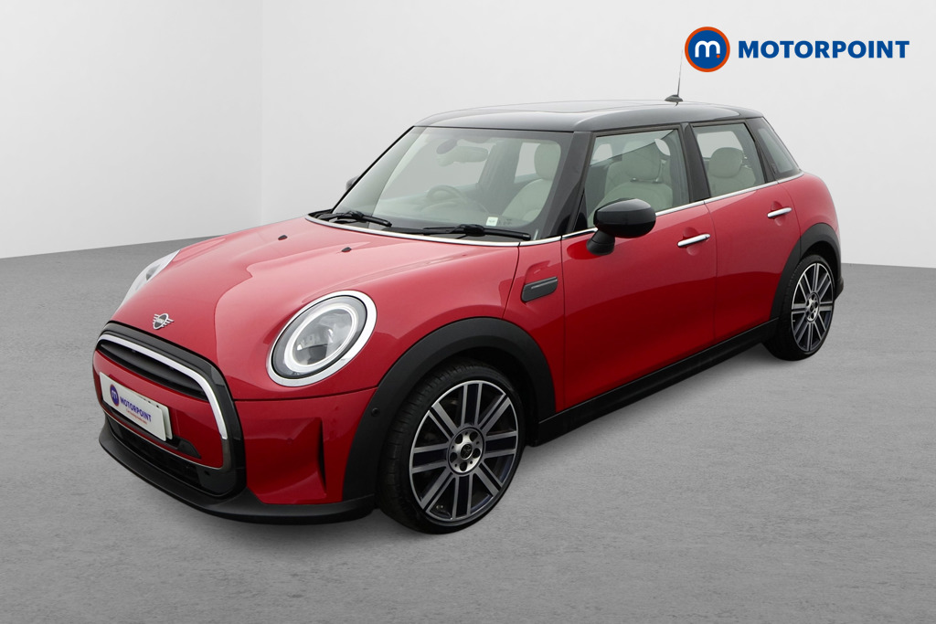 Mini Hatchback Cooper Exclusive Manual Petrol Hatchback - Stock Number (1607733) - Passenger side front corner