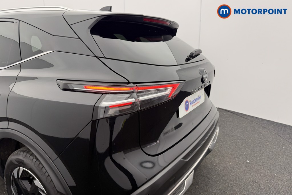 Nissan Qashqai N-Connecta Automatic Petrol SUV - Stock Number (1607759) - 27th supplementary image