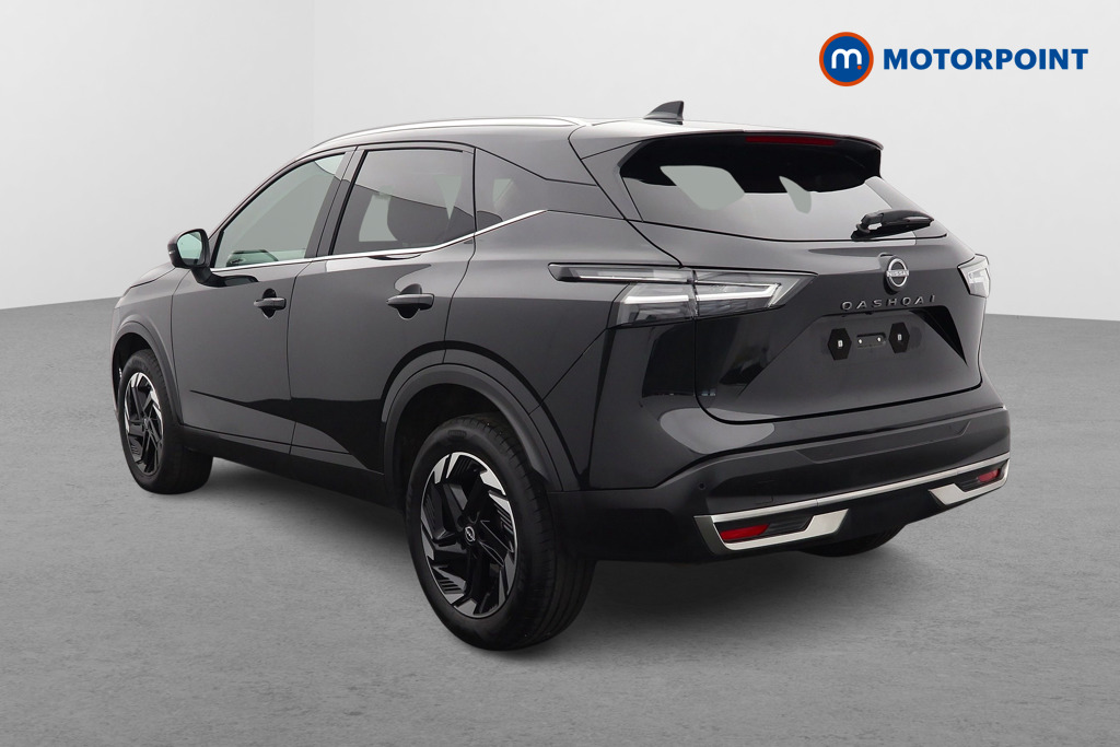 Nissan Qashqai N-Connecta Automatic Petrol SUV - Stock Number (1607759) - Passenger side rear corner