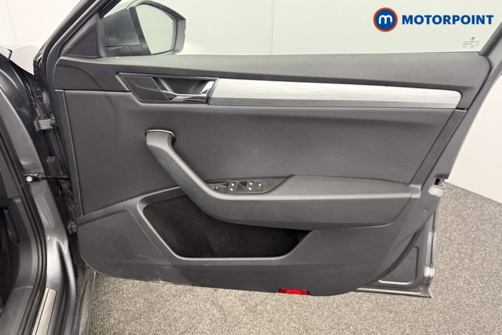 Skoda Superb Se Technology Automatic Petrol Plug-In Hybrid Estate - Stock Number (1607763) - 18th supplementary image