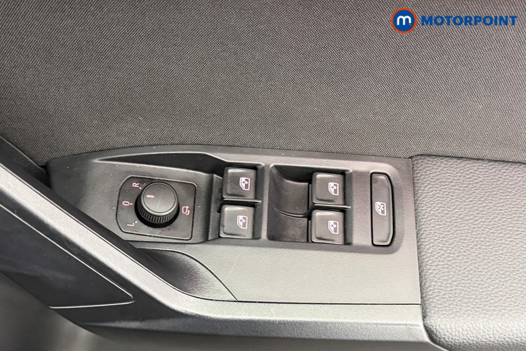 Seat Arona FR Manual Petrol SUV - Stock Number (1607767) - 15th supplementary image