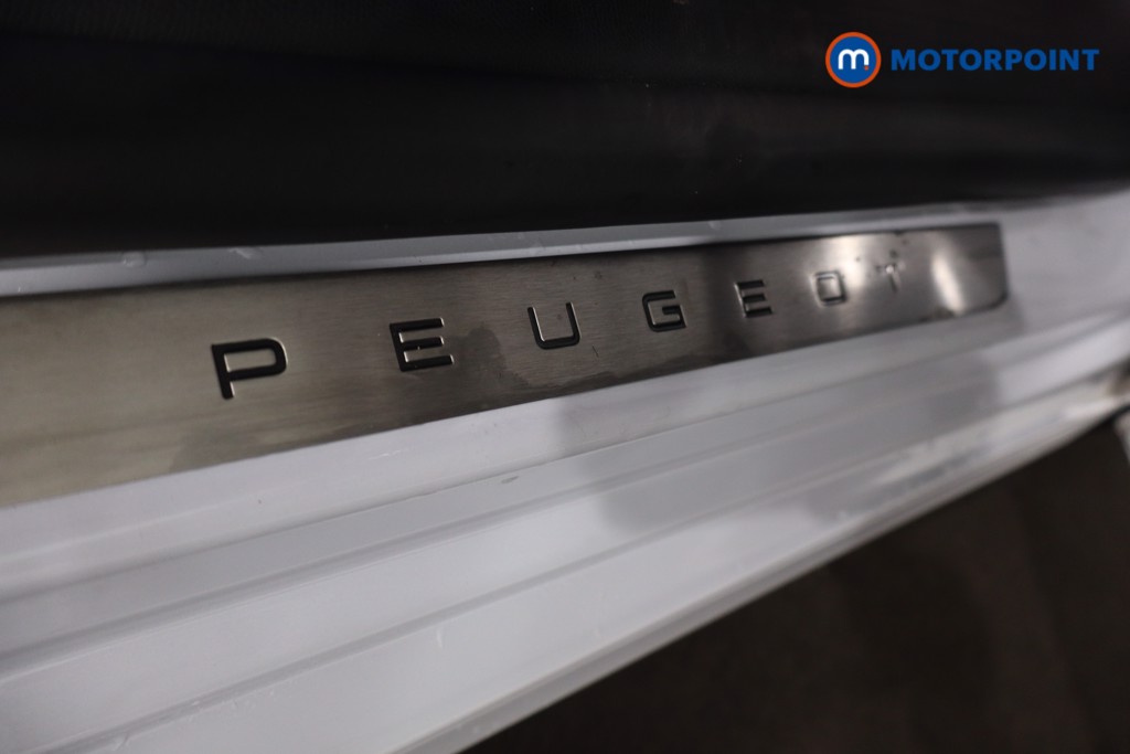 Peugeot 308 GT Automatic Petrol Hatchback - Stock Number (1607836) - 24th supplementary image