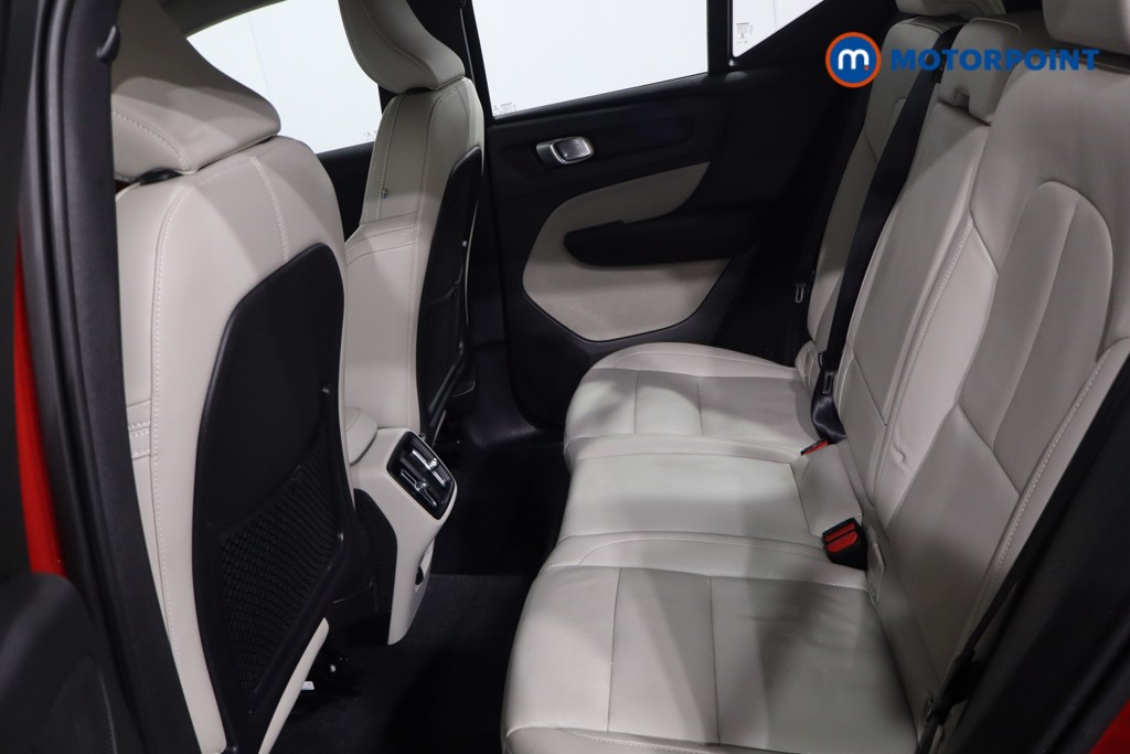 Volvo Xc40 Momentum Automatic Petrol SUV - Stock Number (1607847) - 5th supplementary image