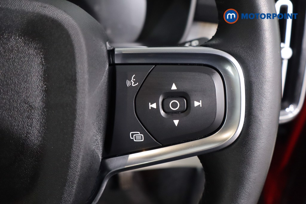 Volvo Xc40 Momentum Automatic Petrol SUV - Stock Number (1607847) - 8th supplementary image