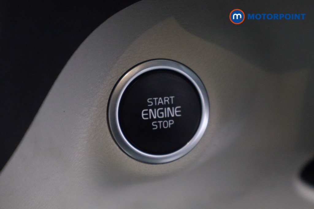 Volvo Xc40 Momentum Automatic Petrol SUV - Stock Number (1607847) - 17th supplementary image