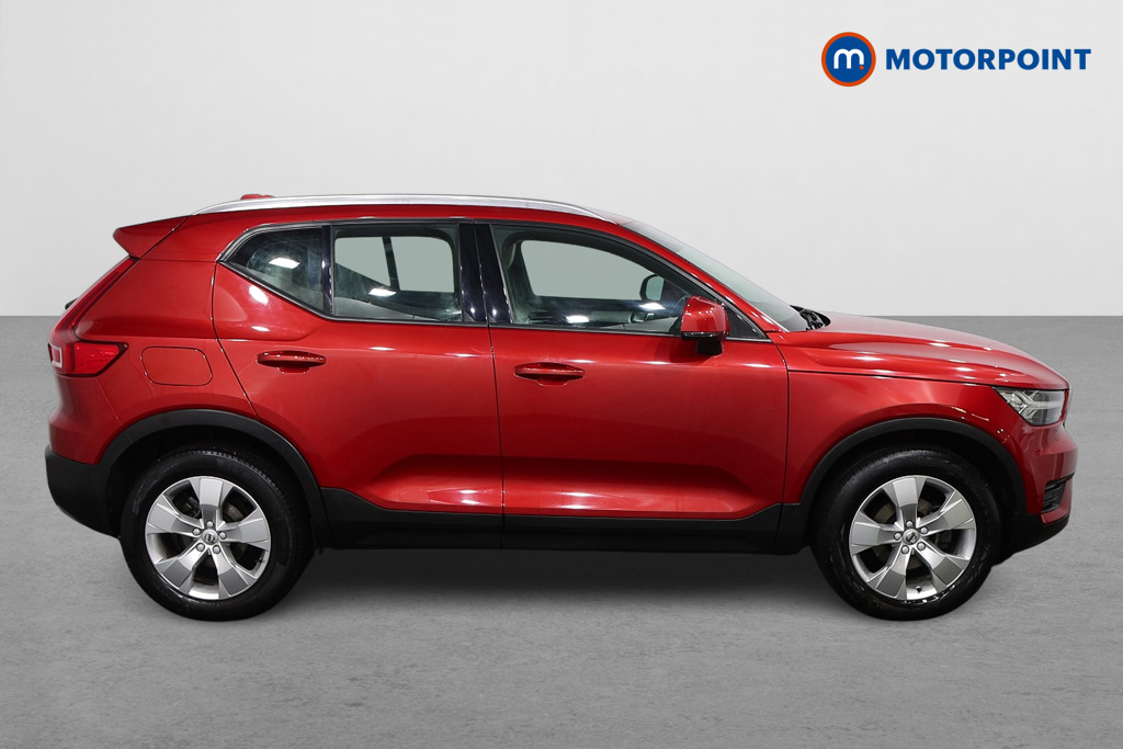Volvo Xc40 Momentum Automatic Petrol SUV - Stock Number (1607847) - Drivers side
