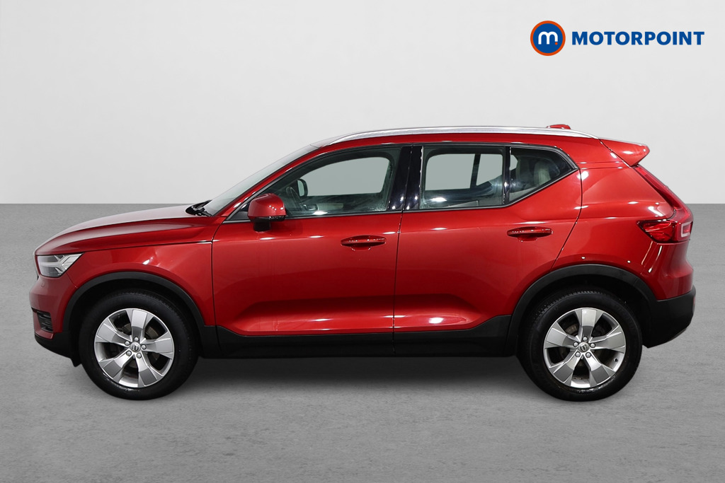 Volvo Xc40 Momentum Automatic Petrol SUV - Stock Number (1607847) - Passenger side
