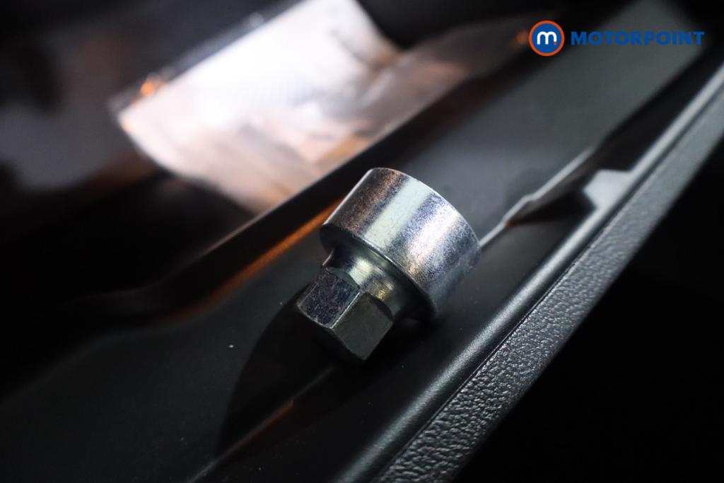 Ford Focus St-Line X Automatic Petrol Hatchback - Stock Number (1608261) - 14th supplementary image